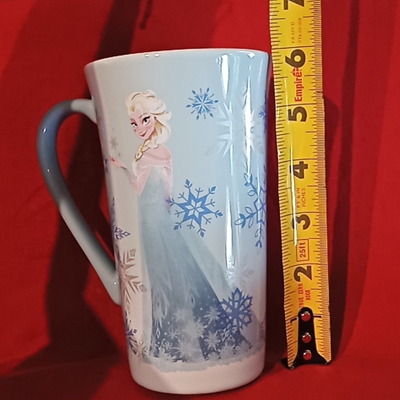 Disney Frozen Elsa Tall Princess Ceramic Coffee Or Tea Mug. 16oz - 6"Tall. Blue. - Picture 14 of 16